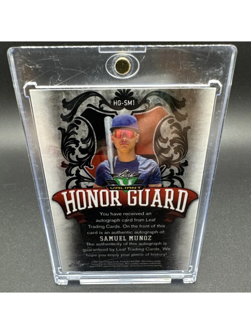 Samuel Munoz Signed Valiant Honor Guard HG-SM1 - 2021 Leaf with Protector
